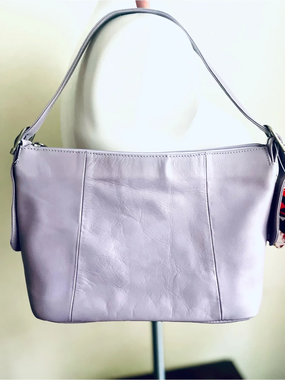 VINTAG Y2K Genuine Leather Piel hobo bag Lavender NwT